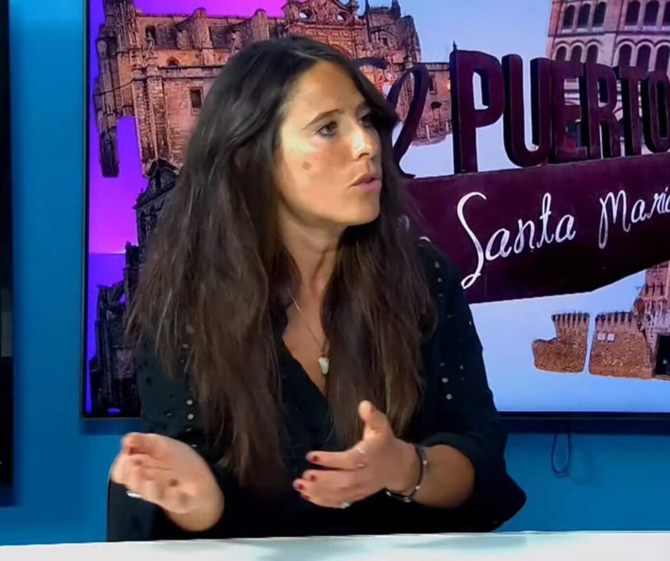 Entrevista a Alba Rueda en Radio Puerto sobre marketing de hoteles